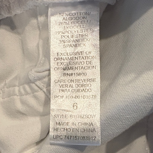 Democracy Absolution Women's White Jeans Size 6 - Picture 6 of 6